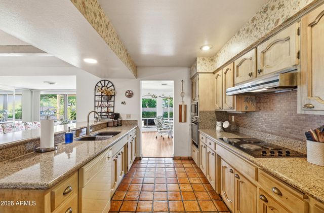 4630 E Charles Drive, Paradise Valley, AZ 85253