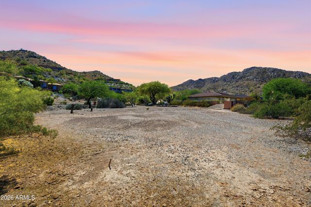 4630 E Charles Drive, Paradise Valley, AZ 85253