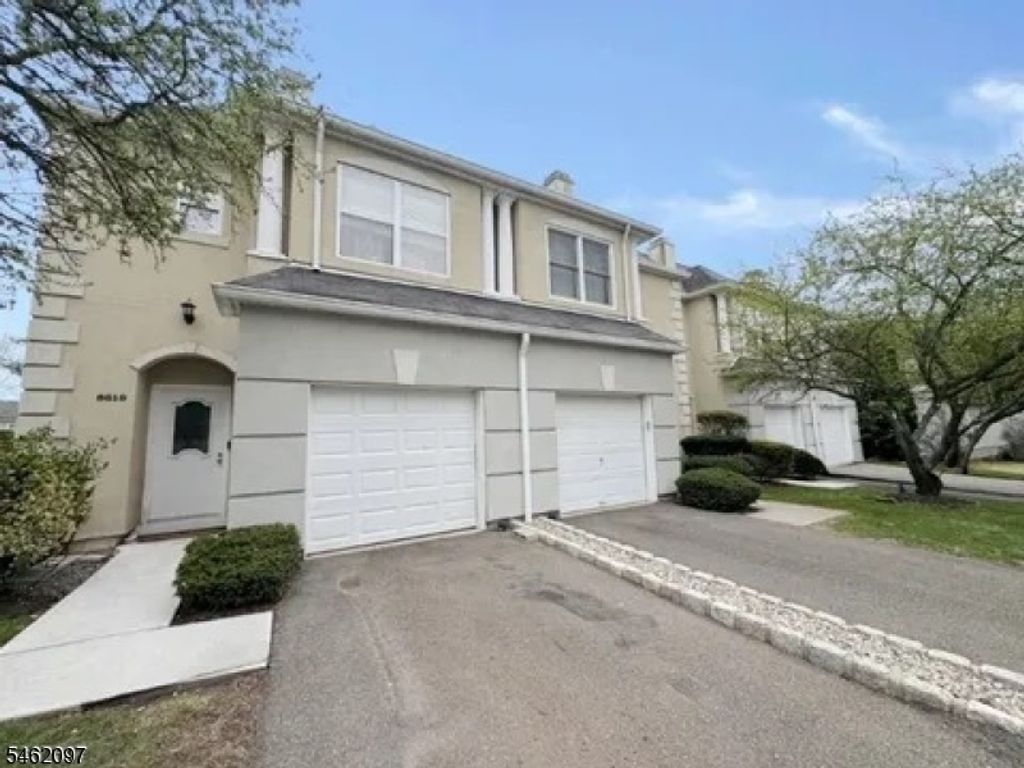 8619 Brittany Dr, Wayne Twp., NJ 07470