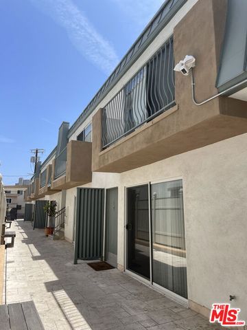 1218 Mcclellan Drive 201, Los Angeles, CA 90025