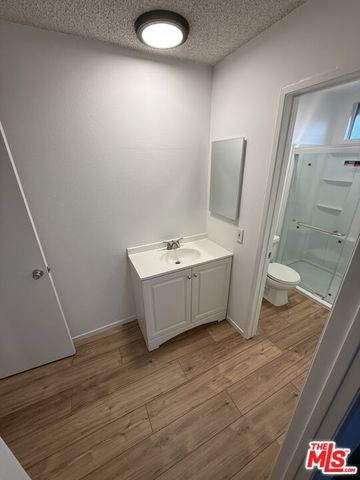 1218 Mcclellan Drive 201, Los Angeles, CA 90025