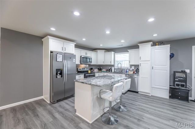 1201 Yosemite, Sikeston, MO 63801