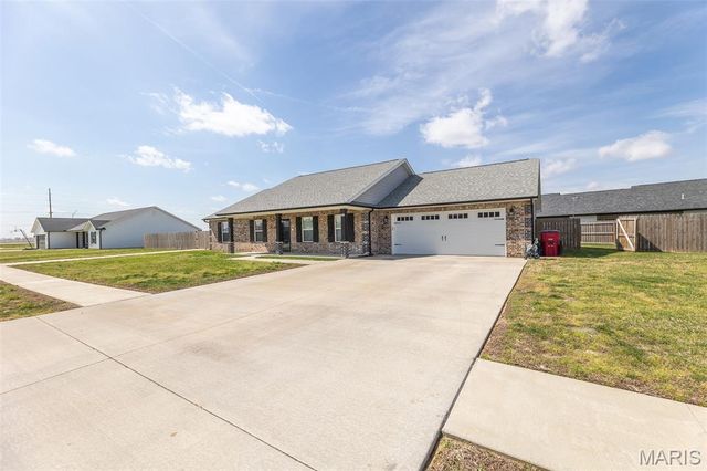 1201 Yosemite, Sikeston, MO 63801