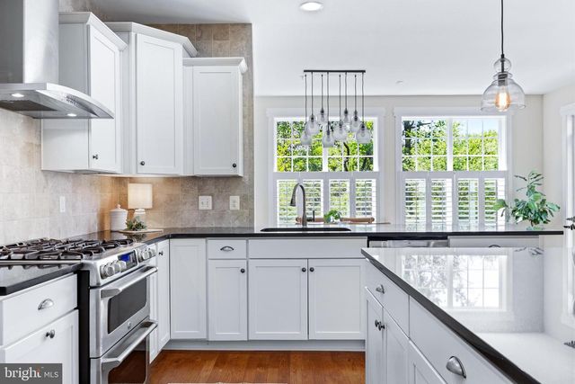 2435 MACALLISTER LN, Gambrills, MD 21054