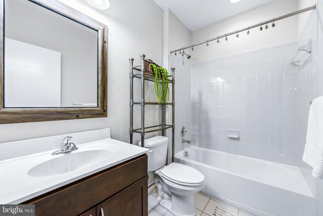 2435 MACALLISTER LN, Gambrills, MD 21054