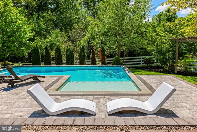 2435 MACALLISTER LN, Gambrills, MD 21054