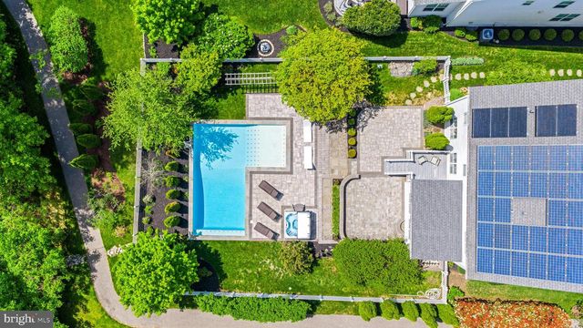 2435 MACALLISTER LN, Gambrills, MD 21054