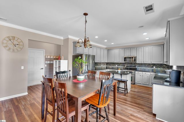 305 Saybrook Road, Simpsonville, SC 29681