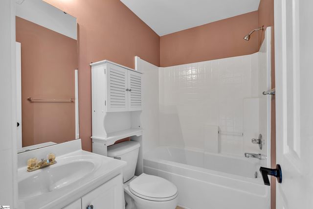 305 Saybrook Road, Simpsonville, SC 29681