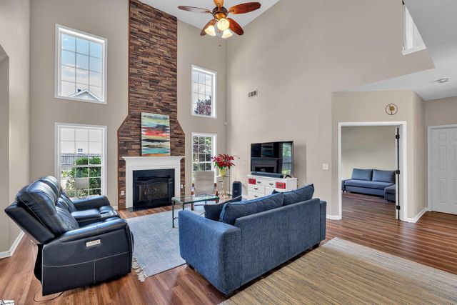 305 Saybrook Road, Simpsonville, SC 29681