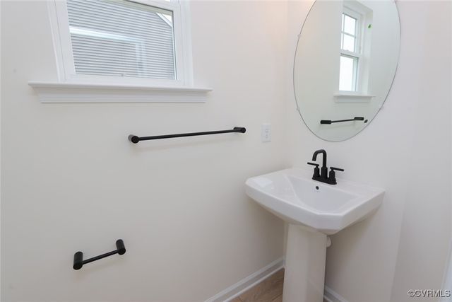 7849 Alexandria Dr, Moseley, VA 23832