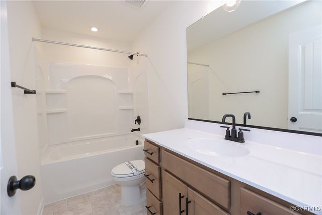7849 Alexandria Dr, Moseley, VA 23832