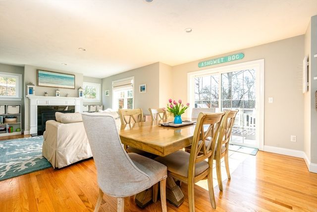 137 Falmouth Sandwich Rd, Mashpee, MA 02649