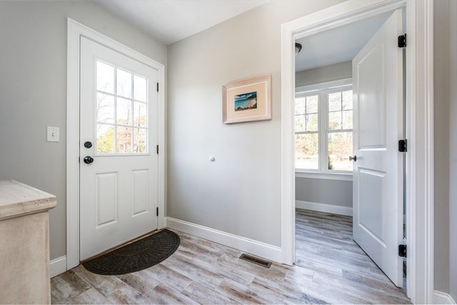 137 Falmouth Sandwich Rd, Mashpee, MA 02649