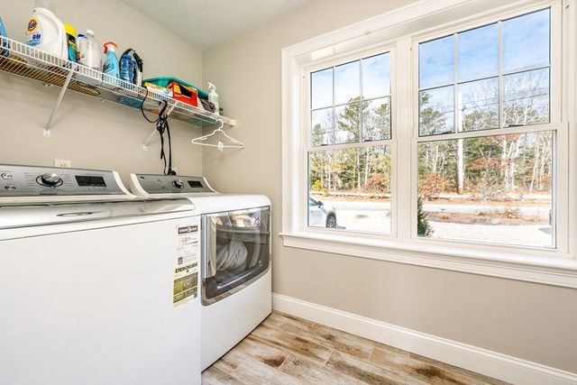 137 Falmouth Sandwich Rd, Mashpee, MA 02649