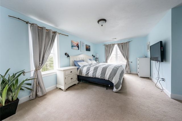 137 Falmouth Sandwich Rd, Mashpee, MA 02649