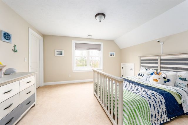 137 Falmouth Sandwich Rd, Mashpee, MA 02649