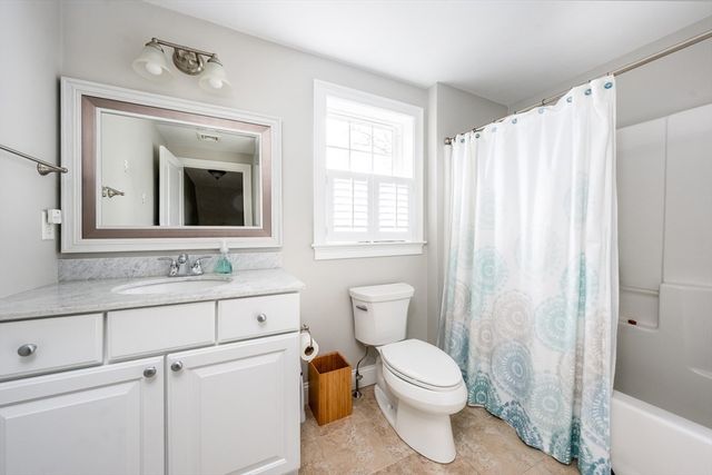 137 Falmouth Sandwich Rd, Mashpee, MA 02649