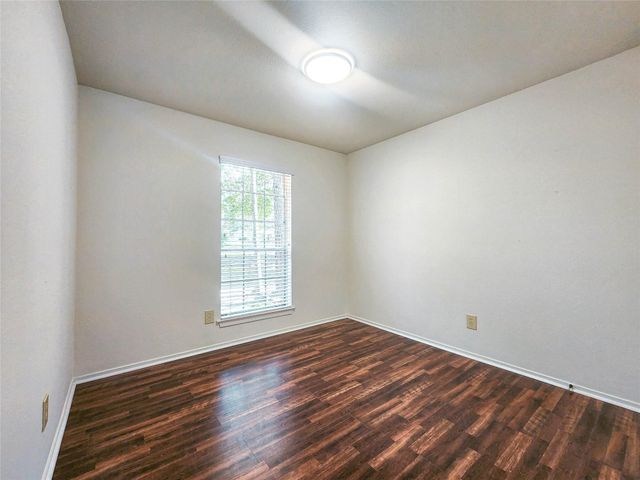 2 Redberry Court, The Woodlands, TX 77381