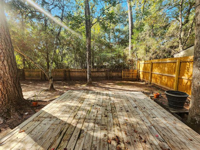 2 Redberry Court, The Woodlands, TX 77381