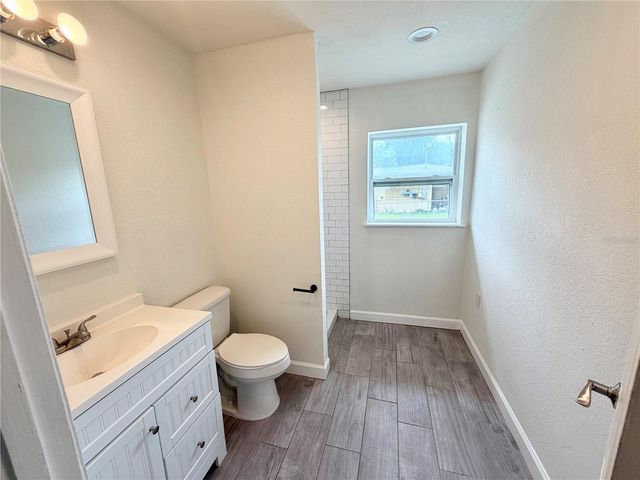 1986 AVENUE F, Winter Haven, FL 33880