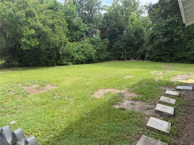 1986 AVENUE F, Winter Haven, FL 33880