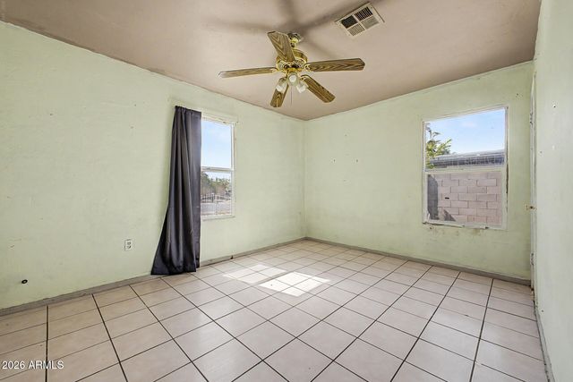 6435 S 5TH Avenue, Phoenix, AZ 85041