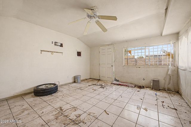 6435 S 5TH Avenue, Phoenix, AZ 85041