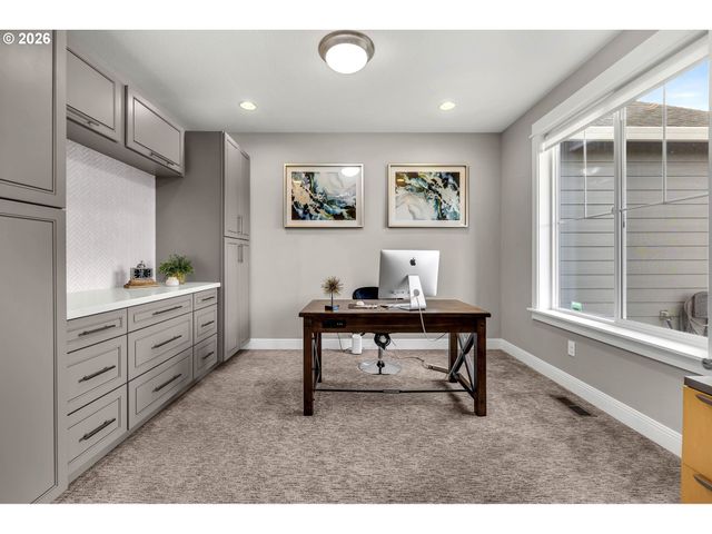 8205 Ne 179TH St, Battle Ground, WA 98604