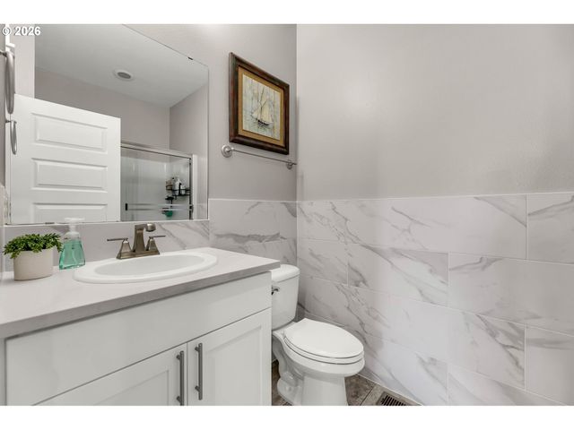 8205 Ne 179TH St, Battle Ground, WA 98604