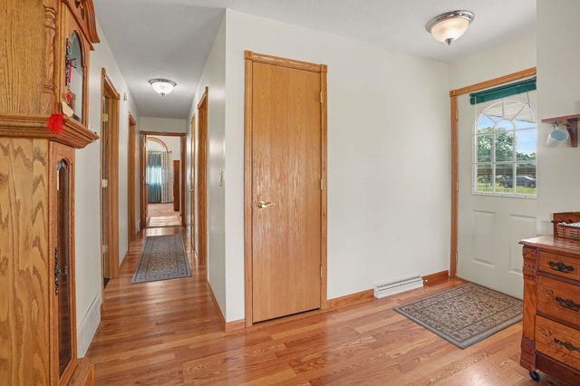 12996 Bayview Drive, Schoolcraft Twp, MI 49097