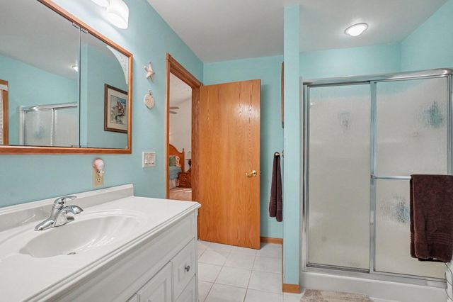 12996 Bayview Drive, Schoolcraft Twp, MI 49097