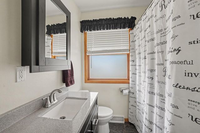12996 Bayview Drive, Schoolcraft Twp, MI 49097