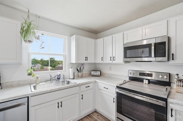 219 Rivers Breeze Court, New Richmond, OH 45157
