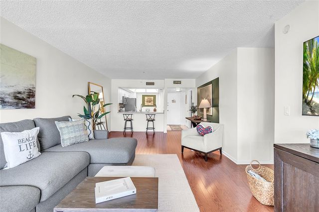 12200 VONN ROAD 2206, Largo, FL 33774
