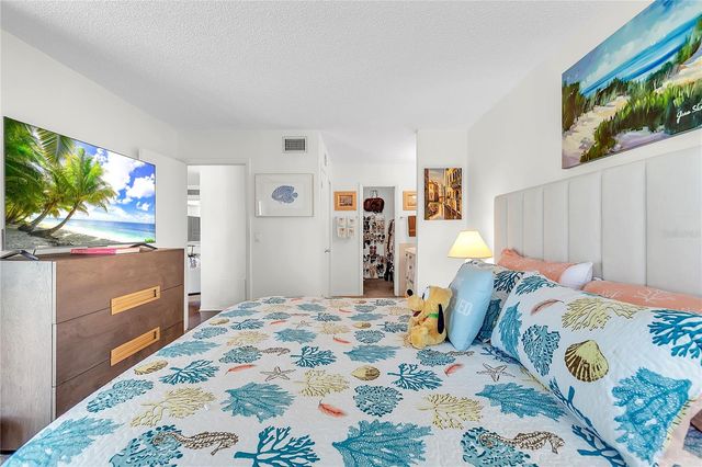 12200 VONN ROAD 2206, Largo, FL 33774