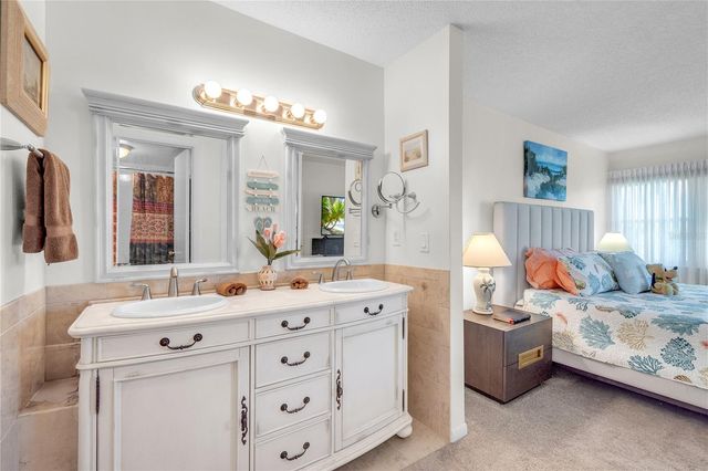 12200 VONN ROAD 2206, Largo, FL 33774