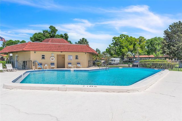 12200 VONN ROAD 2206, Largo, FL 33774