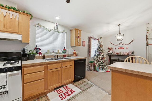 1160 Pleasant Valley Rd, Diamond Springs, CA 95619