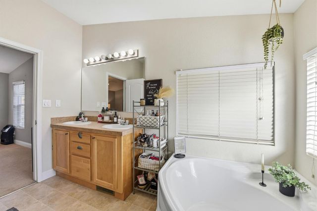 1160 Pleasant Valley Rd, Diamond Springs, CA 95619