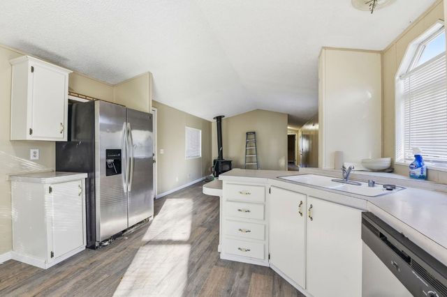 1160 Pleasant Valley Rd, Diamond Springs, CA 95619