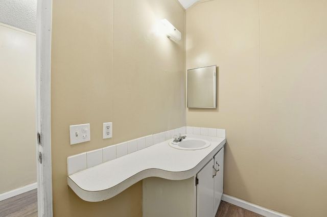 1160 Pleasant Valley Rd, Diamond Springs, CA 95619