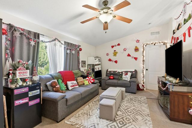 1160 Pleasant Valley Rd, Diamond Springs, CA 95619