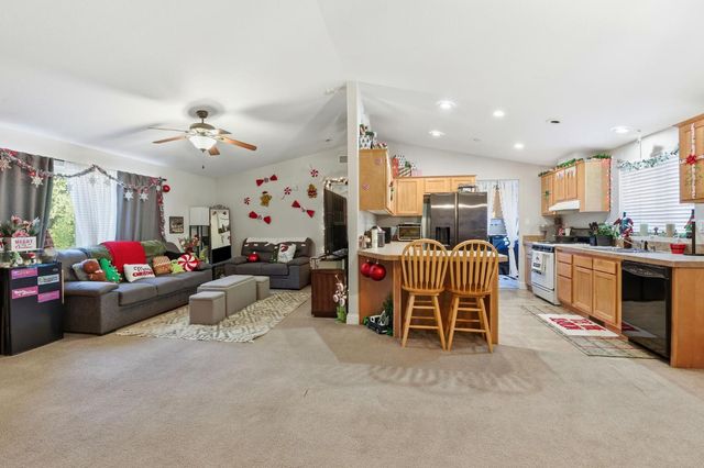 1160 Pleasant Valley Rd, Diamond Springs, CA 95619