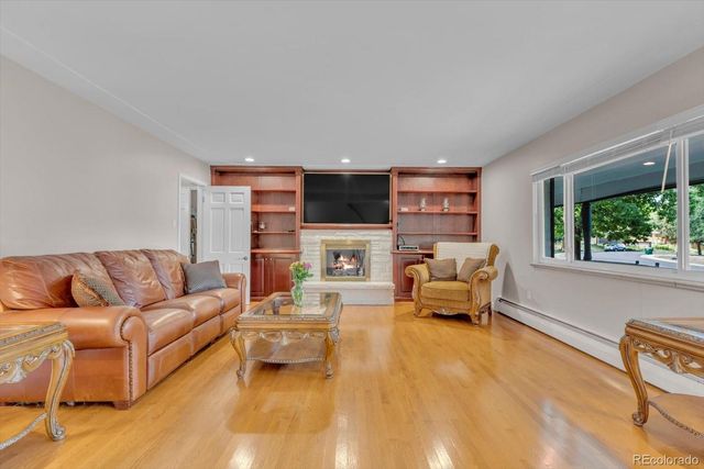 11672 W 28th Avenue, Lakewood, CO 80215