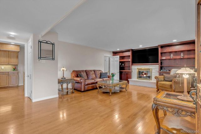 11672 W 28th Avenue, Lakewood, CO 80215