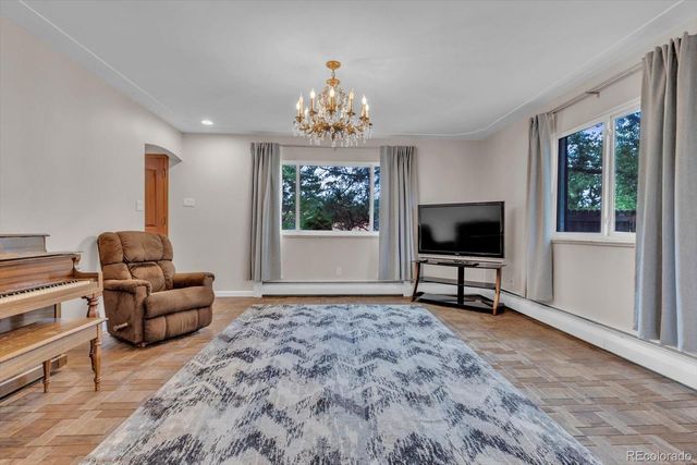 11672 W 28th Avenue, Lakewood, CO 80215