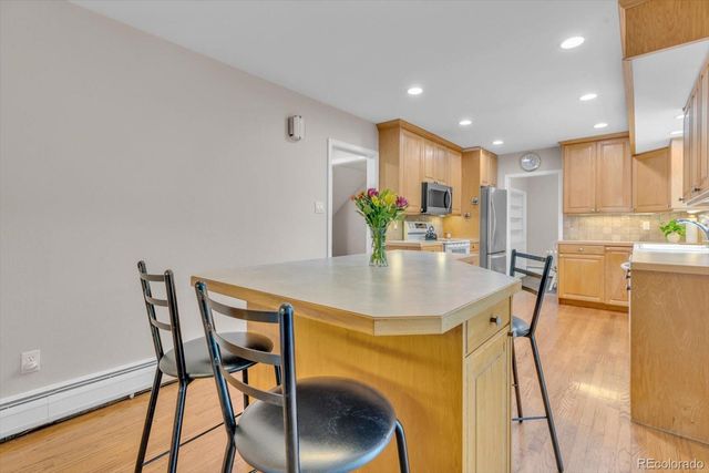 11672 W 28th Avenue, Lakewood, CO 80215
