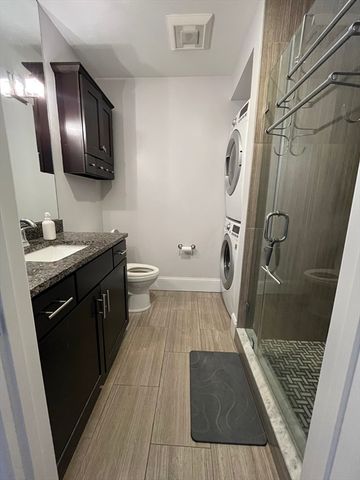 563 Broadway 302, Somerville, MA 02144