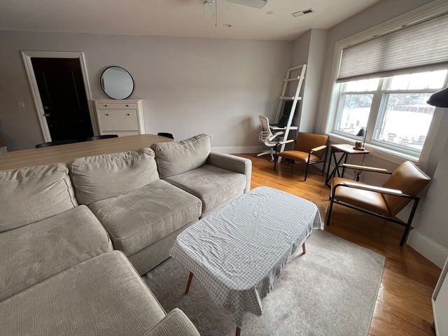 563 Broadway 302, Somerville, MA 02144